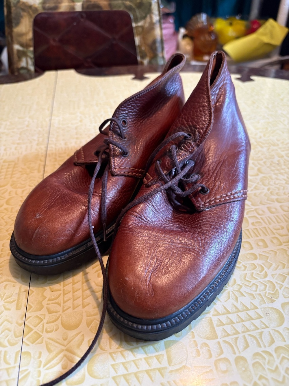 Vintage Men's Brown Leather Lace-Up Boots